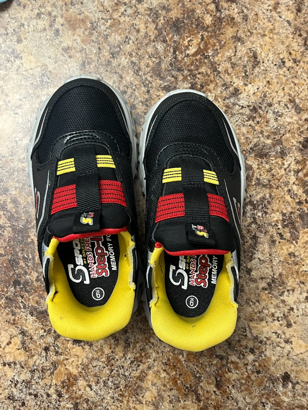 Kids shoes