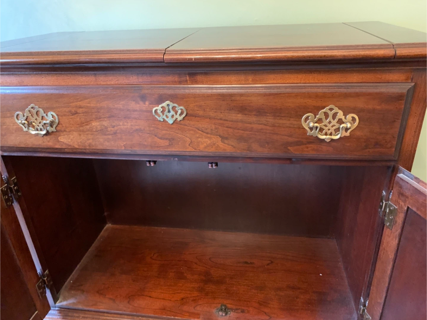 Wooden Sideboard with Drop Leaf Extension