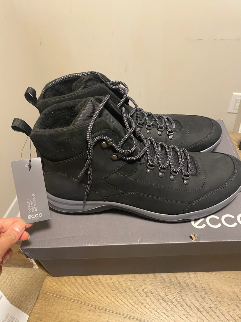 Ecco Black Winter Boots size 13_13/5