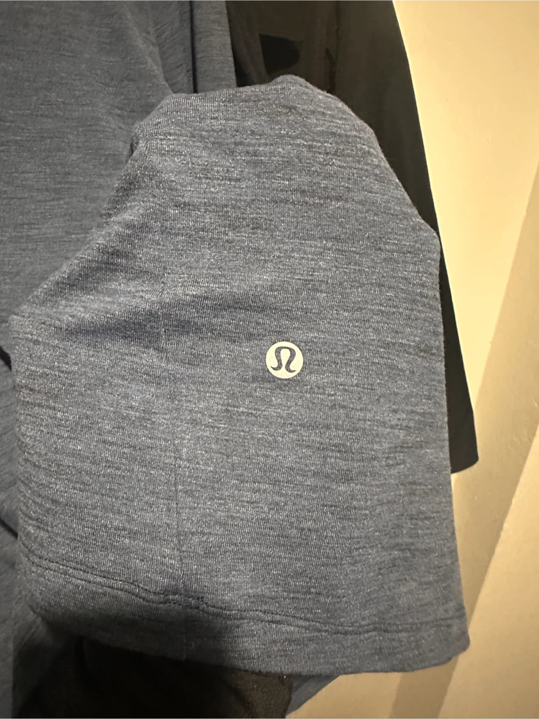 Lululemon Blue Hoodie - photo 2