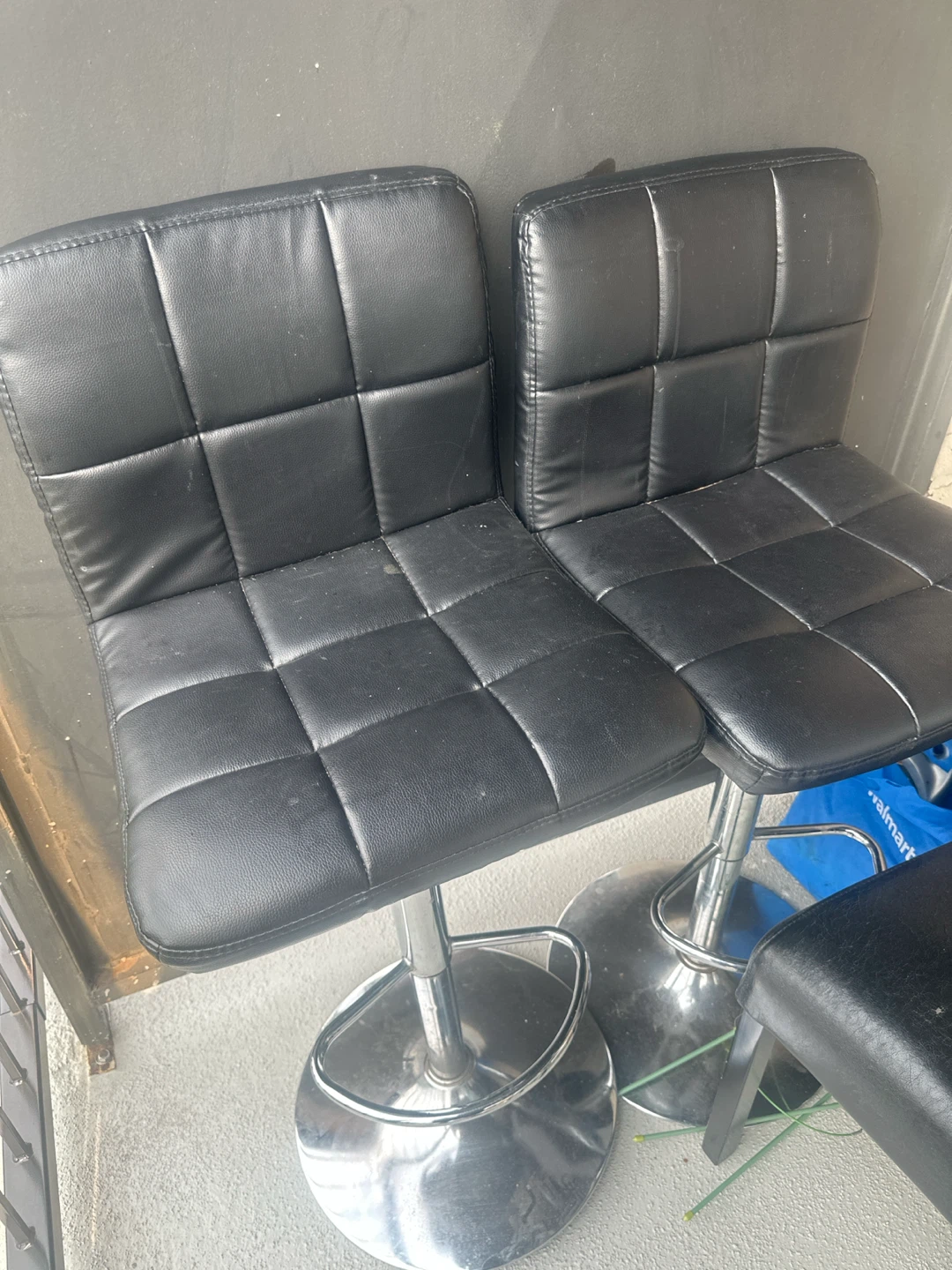 Pair of Black Adjustable Bar Stools - photo 2