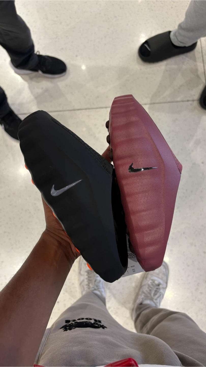 Nike Minds Black & Burgundy