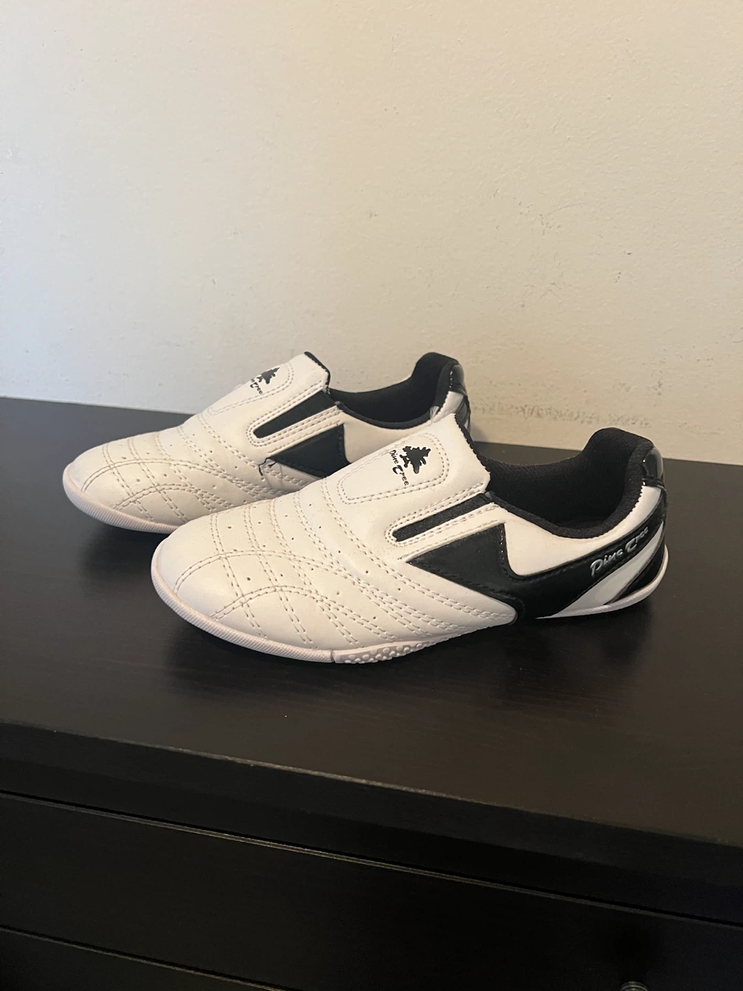 Pine Tree Taekwondo Shoes Size 36