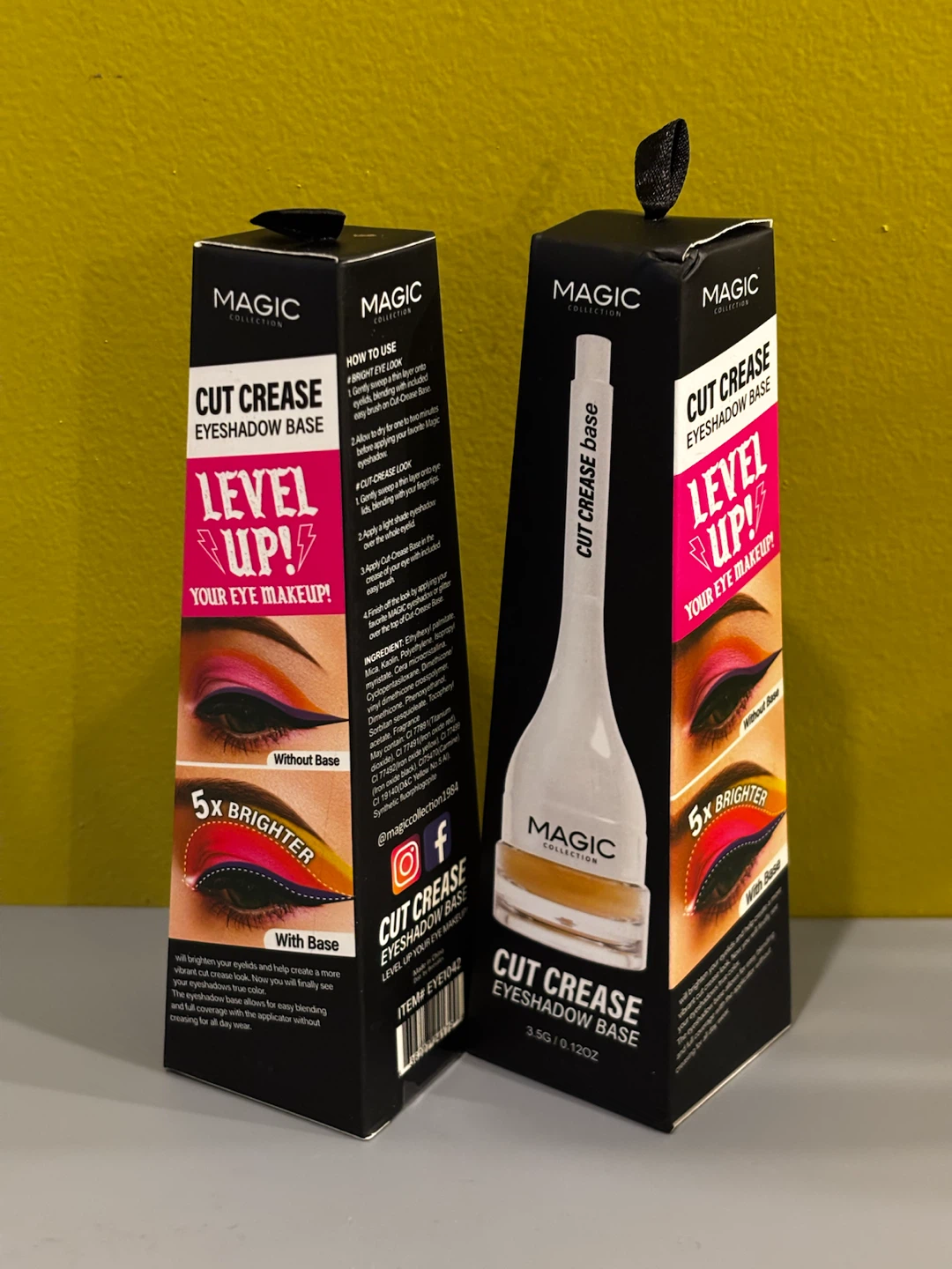 2 Magic Collection Cut Crease Eyeshadow Base