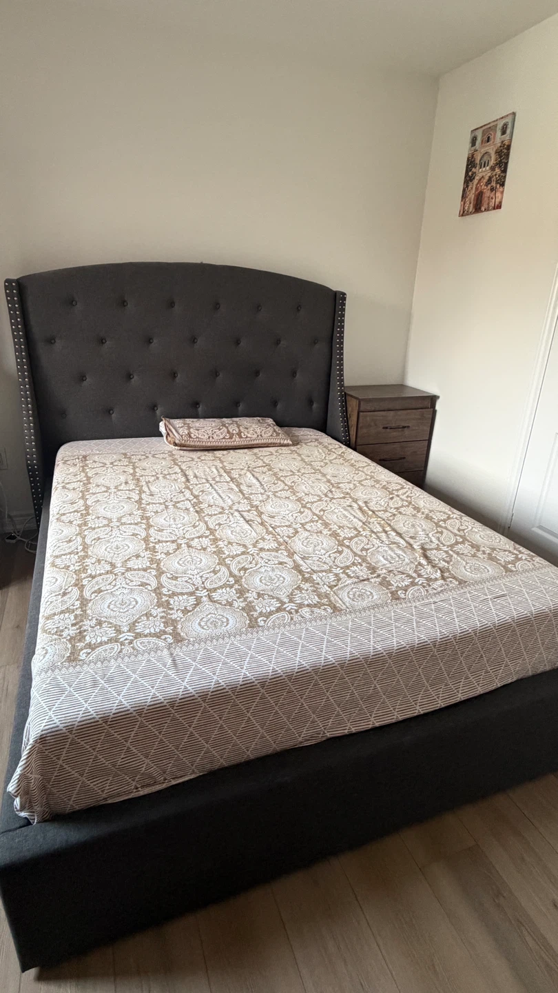 Grey Upholstered Wingback Bed Frame with Tufted Headboard