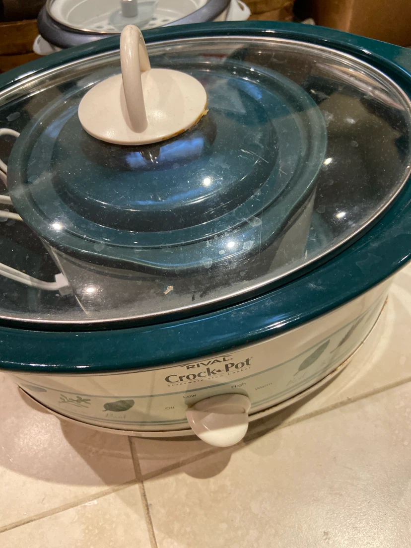 Slow Cookers + Black & Decker Rice Cooker - photo 4
