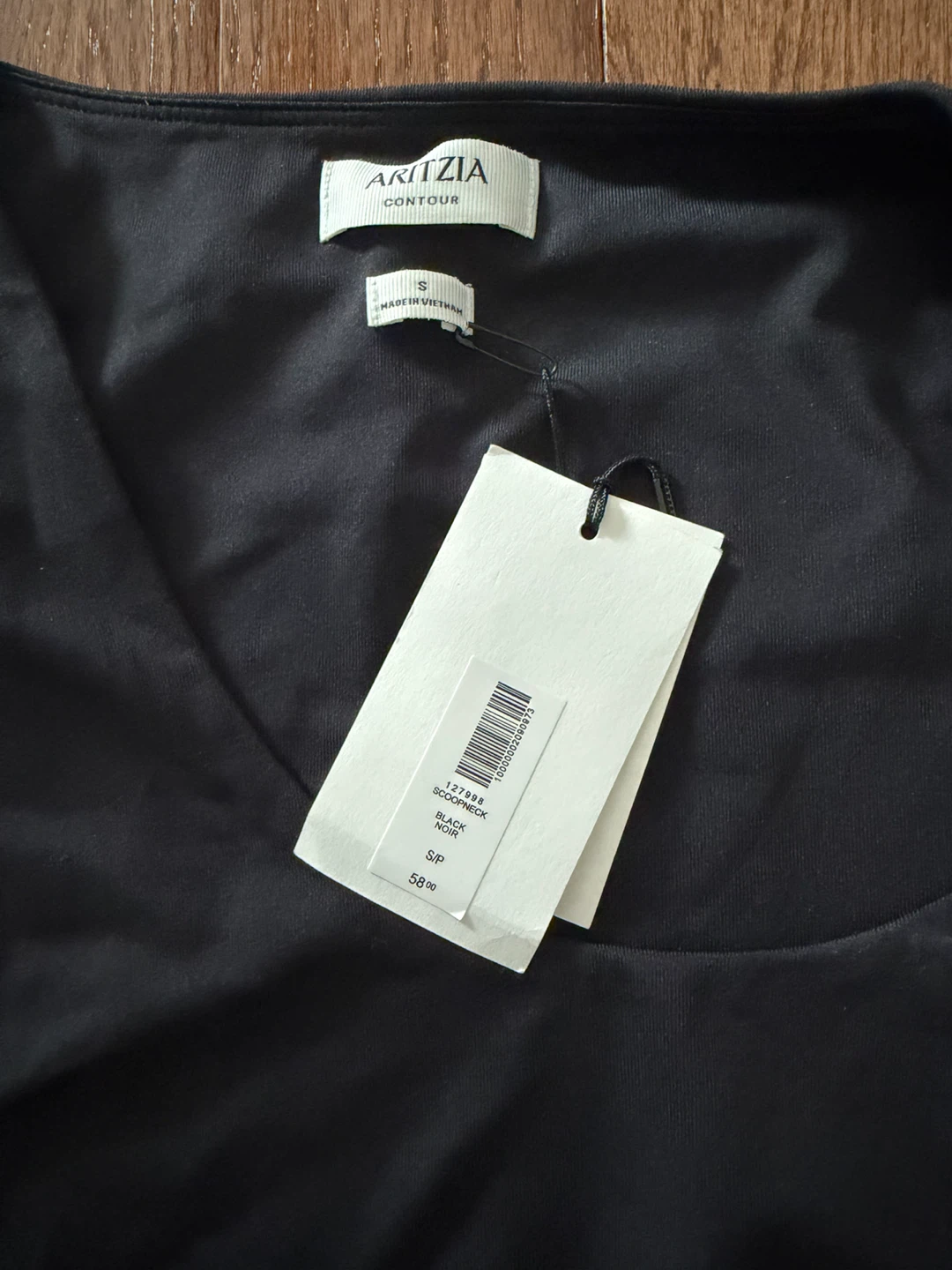 BNWT- Aritzia long sleeve contour top - photo 2