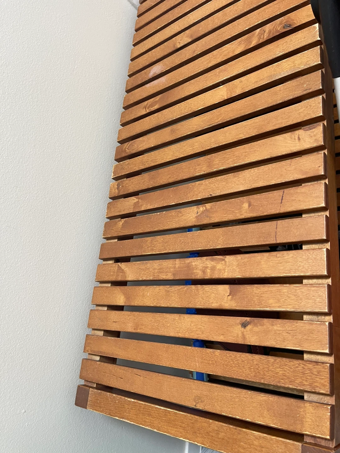Wooden 2-Tier Slatted Shelf Unit - photo 2