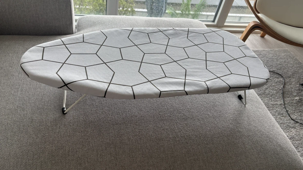 Portable tabletop ironing board - photo 2