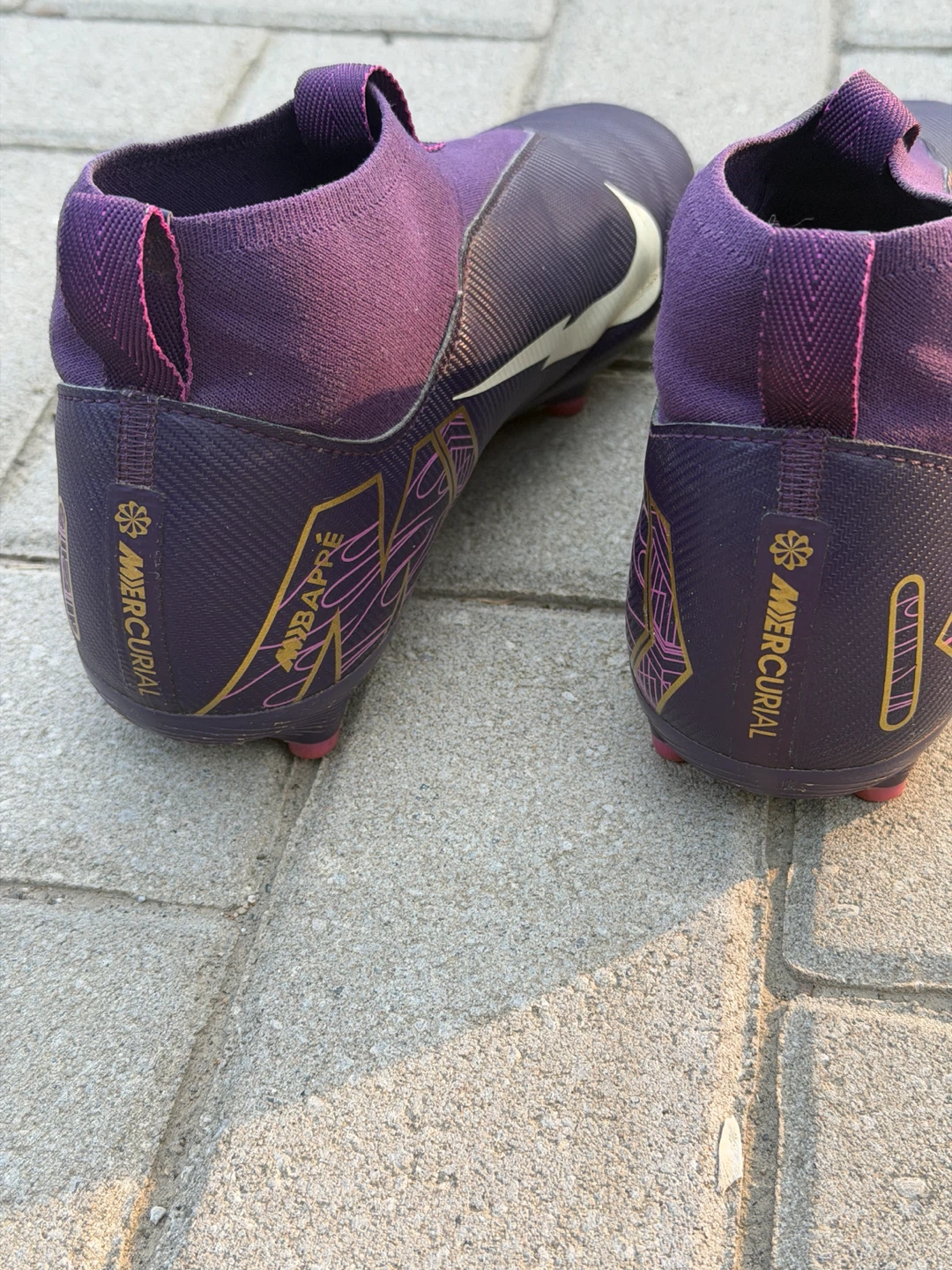 Youth Nike Outdoor and Indooor Cleats - photo 2