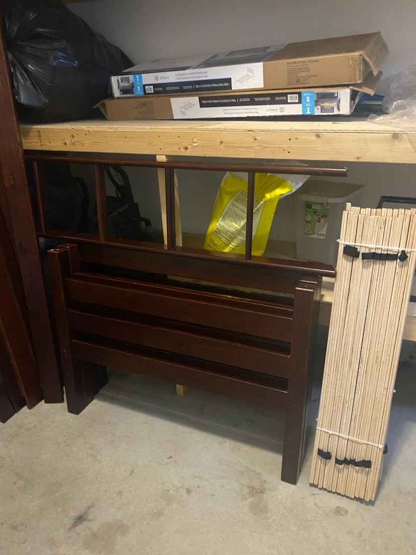 Soild oak twin over twin bunk beds - photo 2
