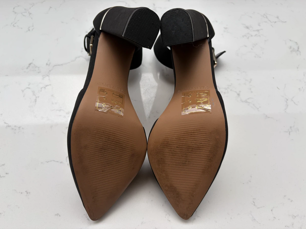 Black Ankle Strap Heels Size 8 - photo 4