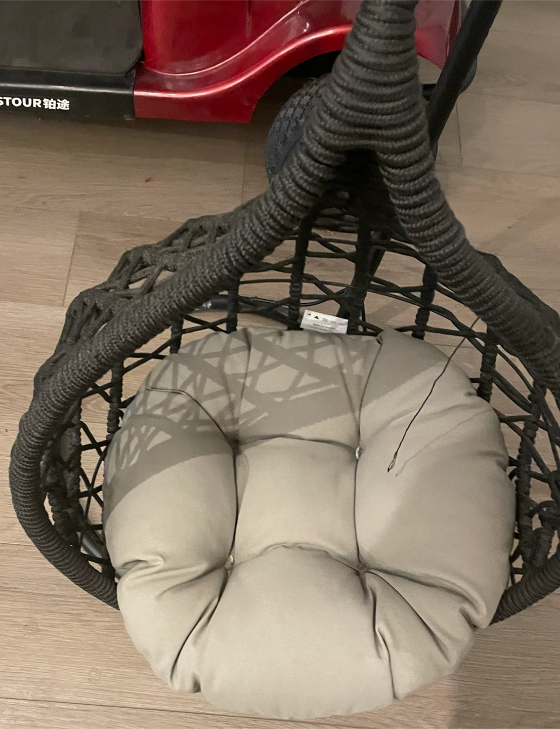 Suspended swing bed for dog or a cat - photo 4