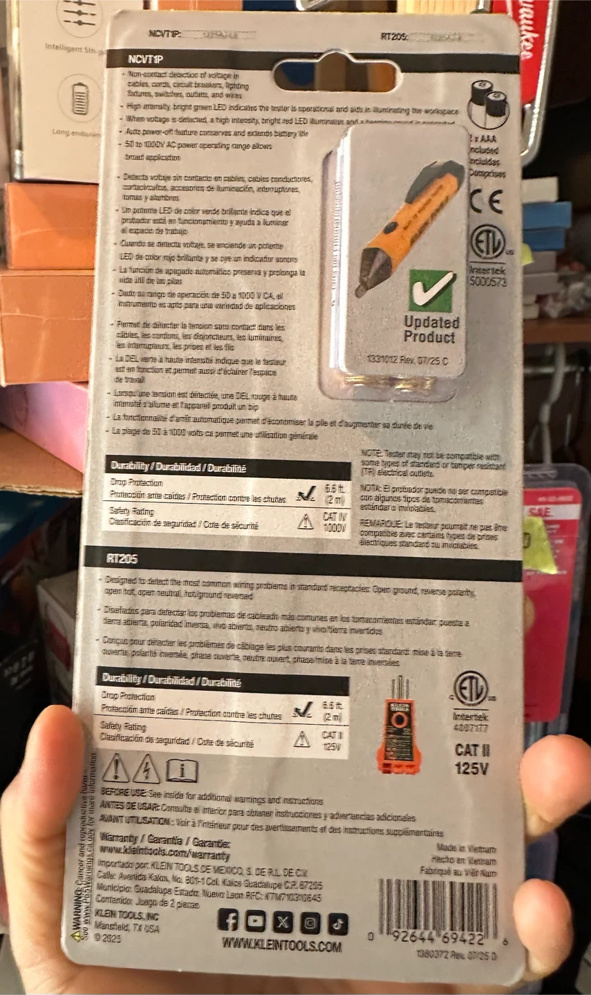 Klein Tools Non-Contact Voltage and GFCI Receptacle Tester Kit - photo 2
