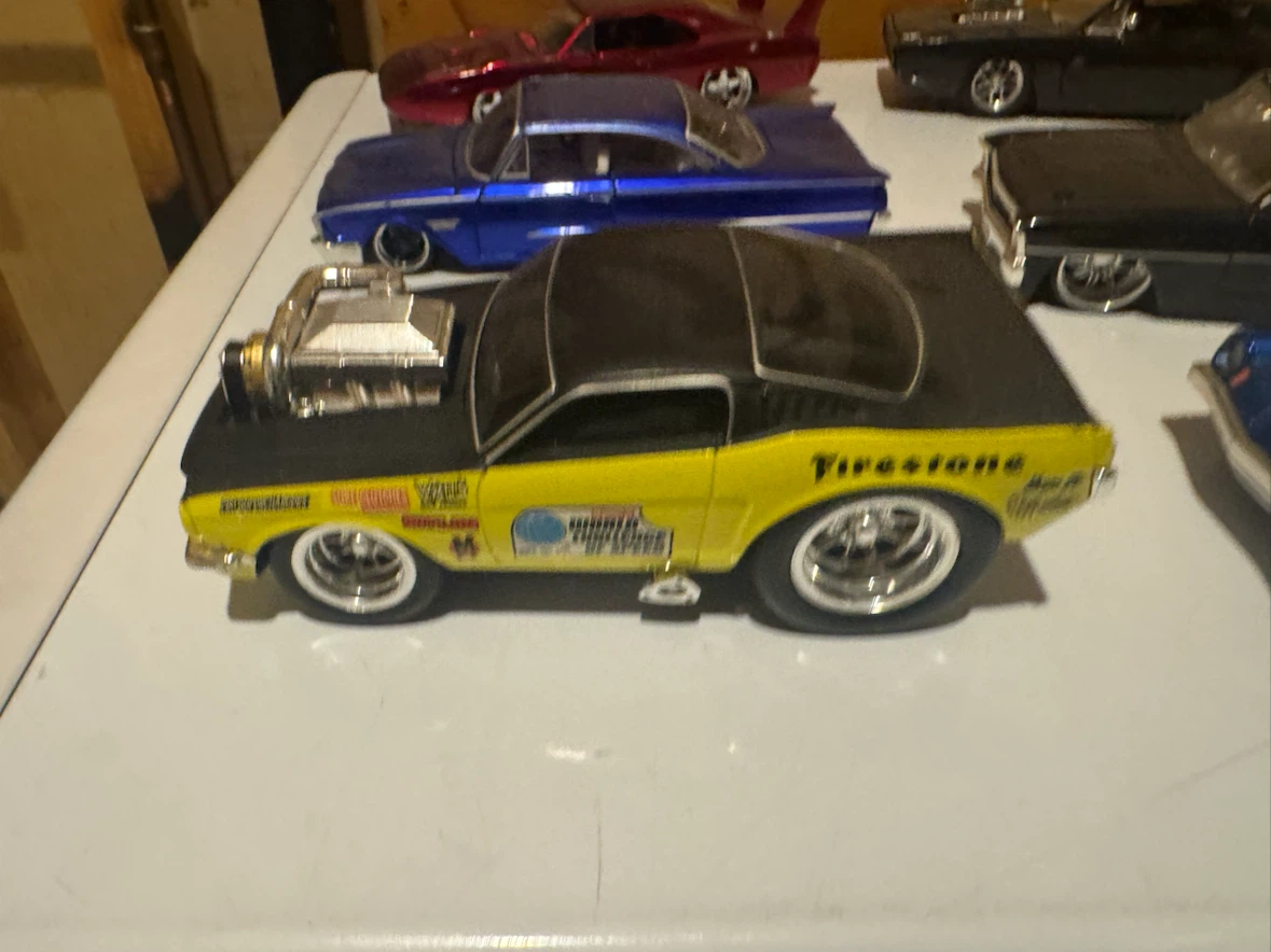 Diecast Muscle Cars. 1/24th scale. $20 each - photo 2