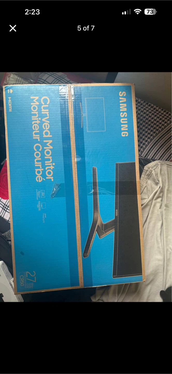 Samsung 27" Curved Monitor