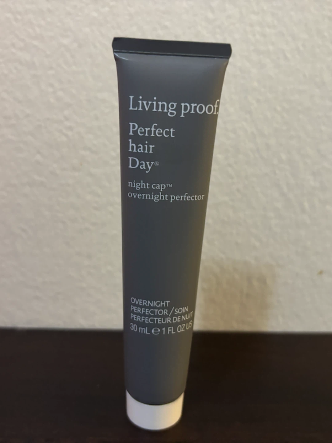 NEW-Living Proof Perfect hair Day Night Cap Overnight Perfector