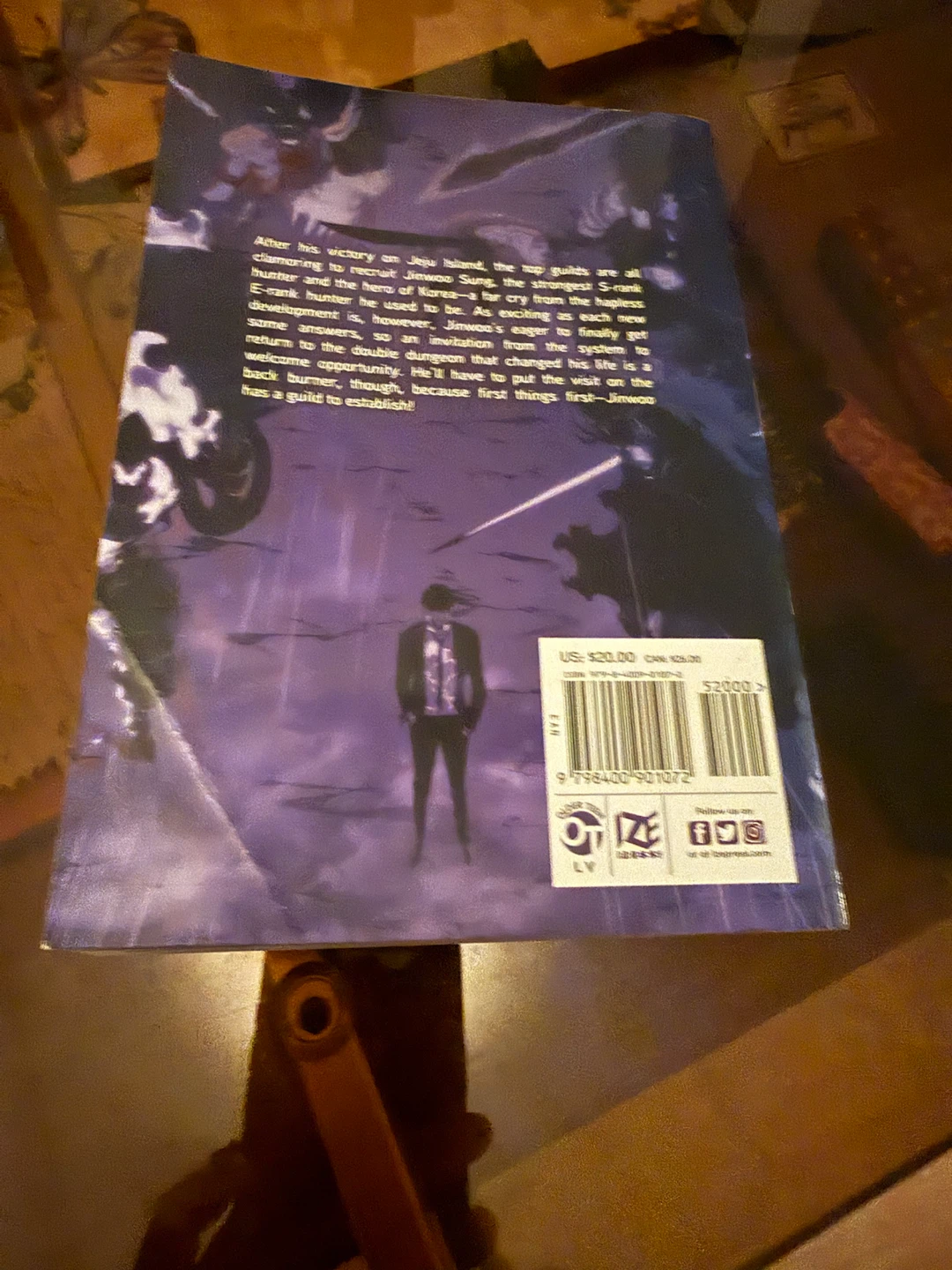 Solo Leveling Manga Volumes 8, 9, 10 - photo 3