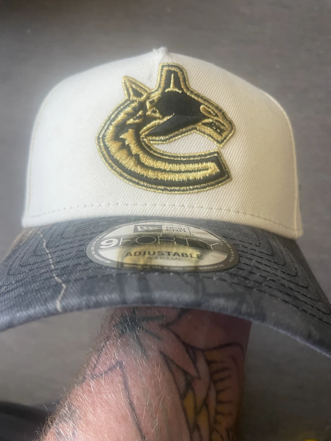 New Era 9FORTY Vancouver Canucks 40th Anniversary Snapback Hat