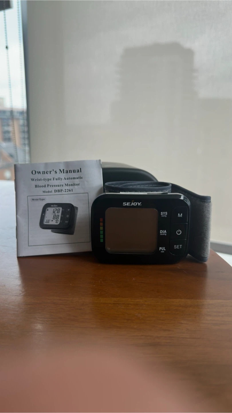 Sejoy Wrist Blood Pressure Monitor DBP-2261