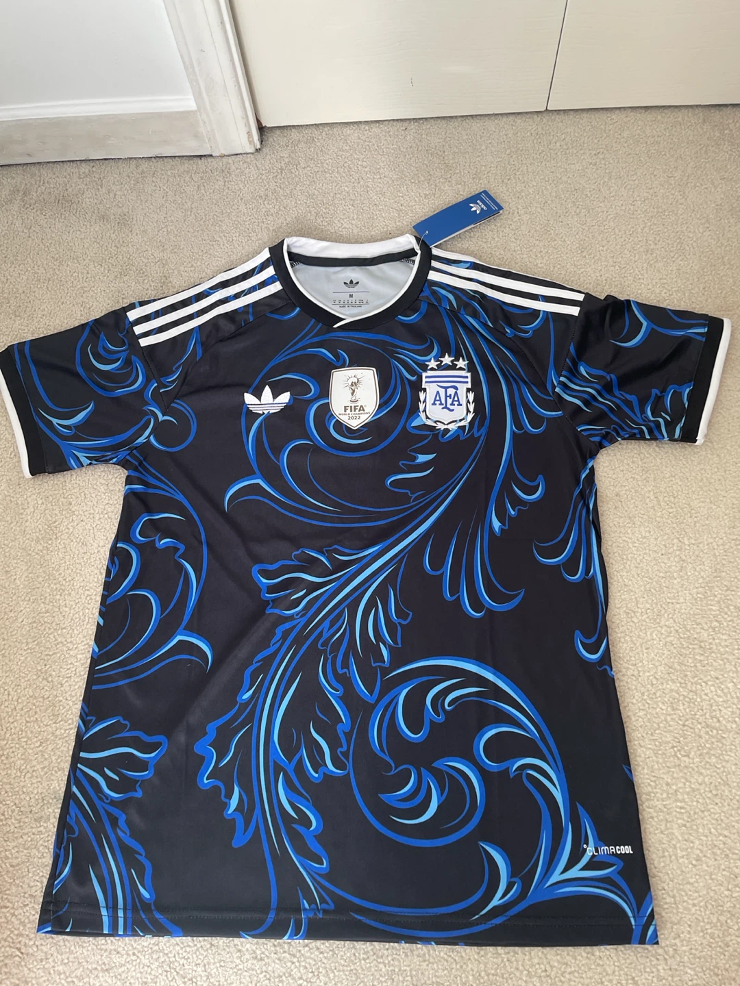 Argentina World Cup away soccer jersey -Medium