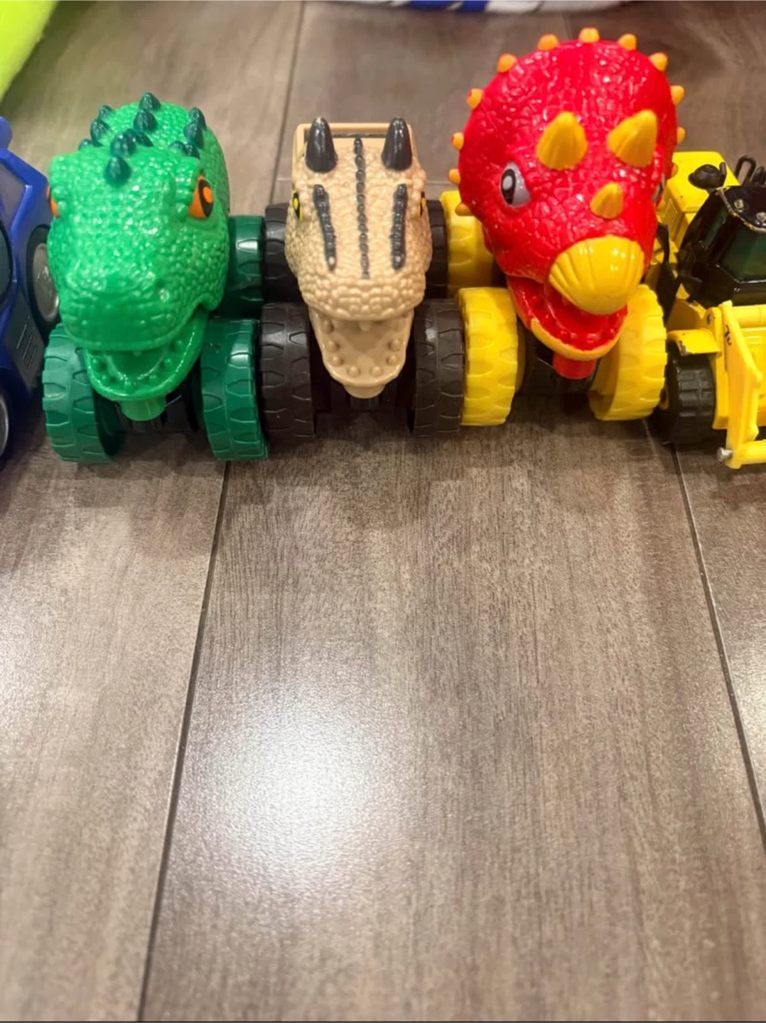 Dinosaur Pull-Back Toy Cars