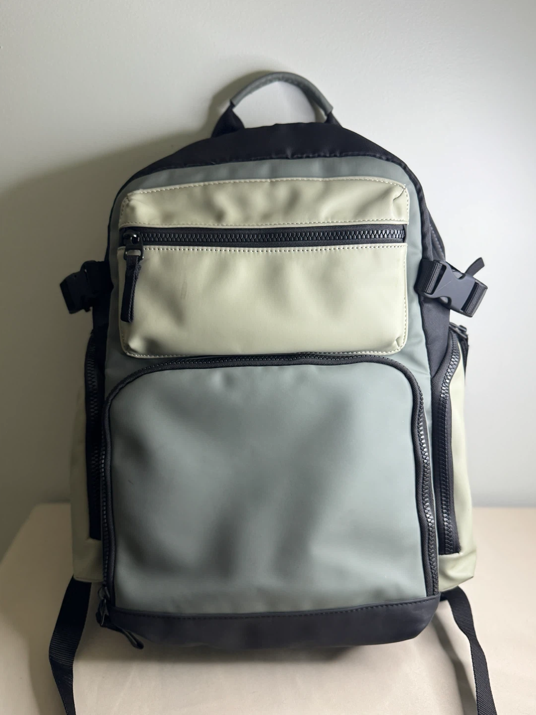 Zaraman Green Backpack – Almost New | Laptop & Everyday Backpack