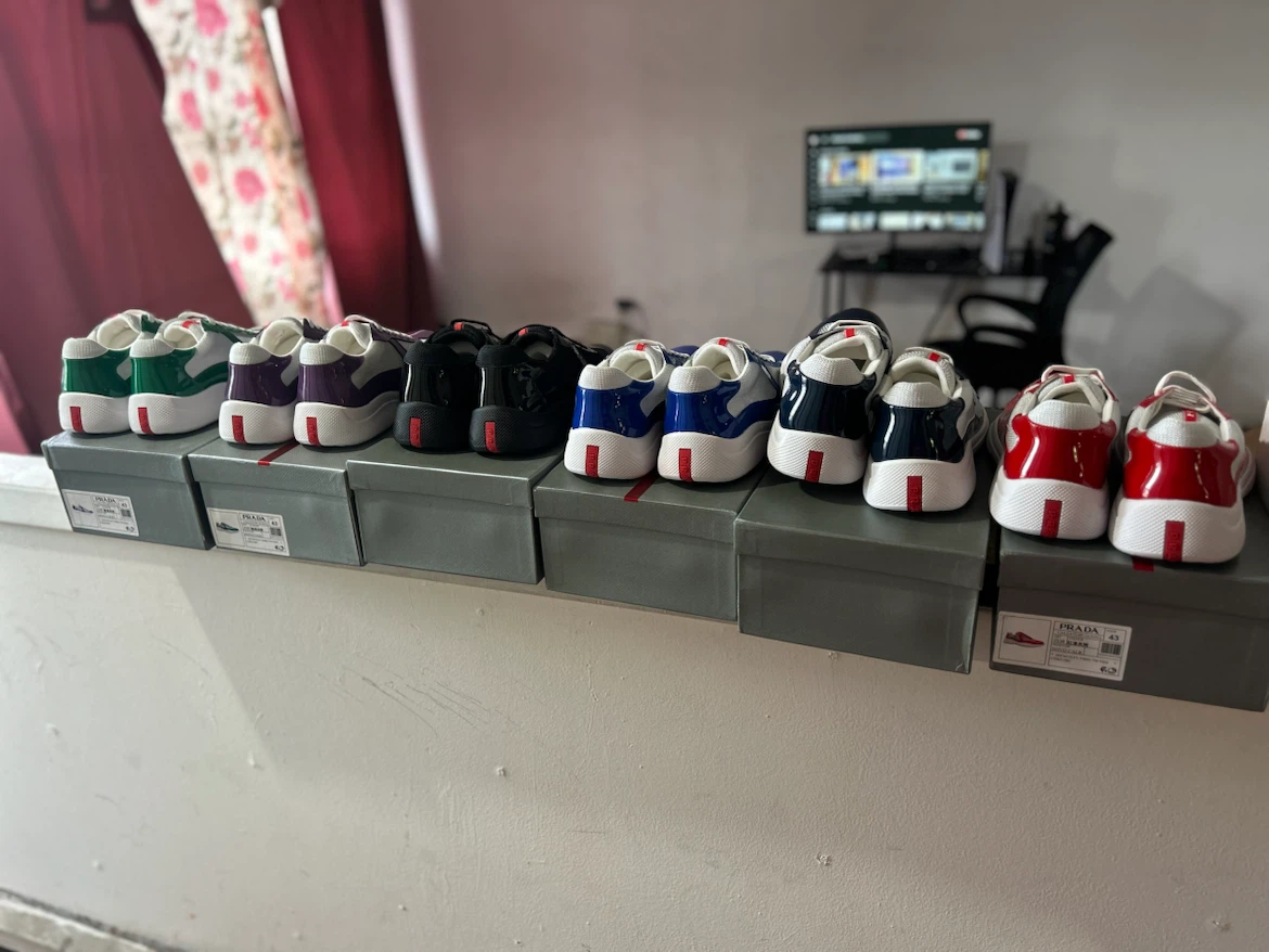 Designer Sneakers Size 8,9 and 10 available - photo 2