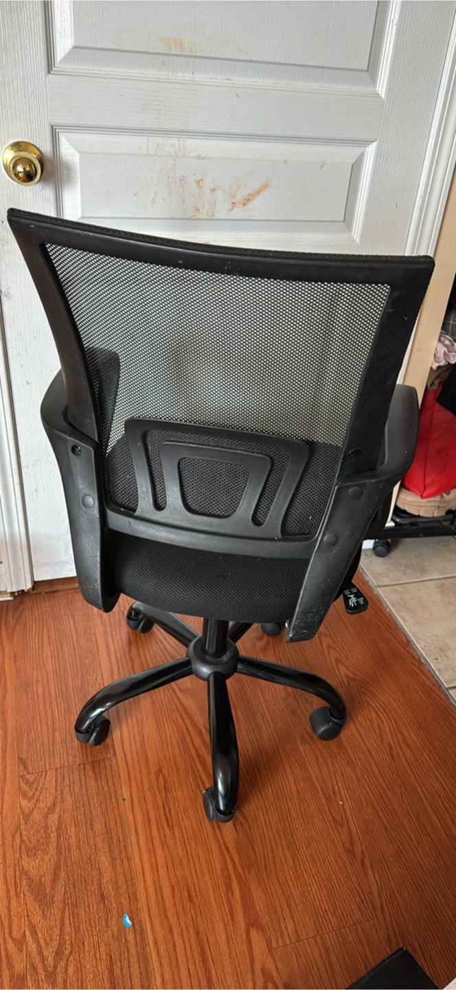 Black Mesh Office Chair