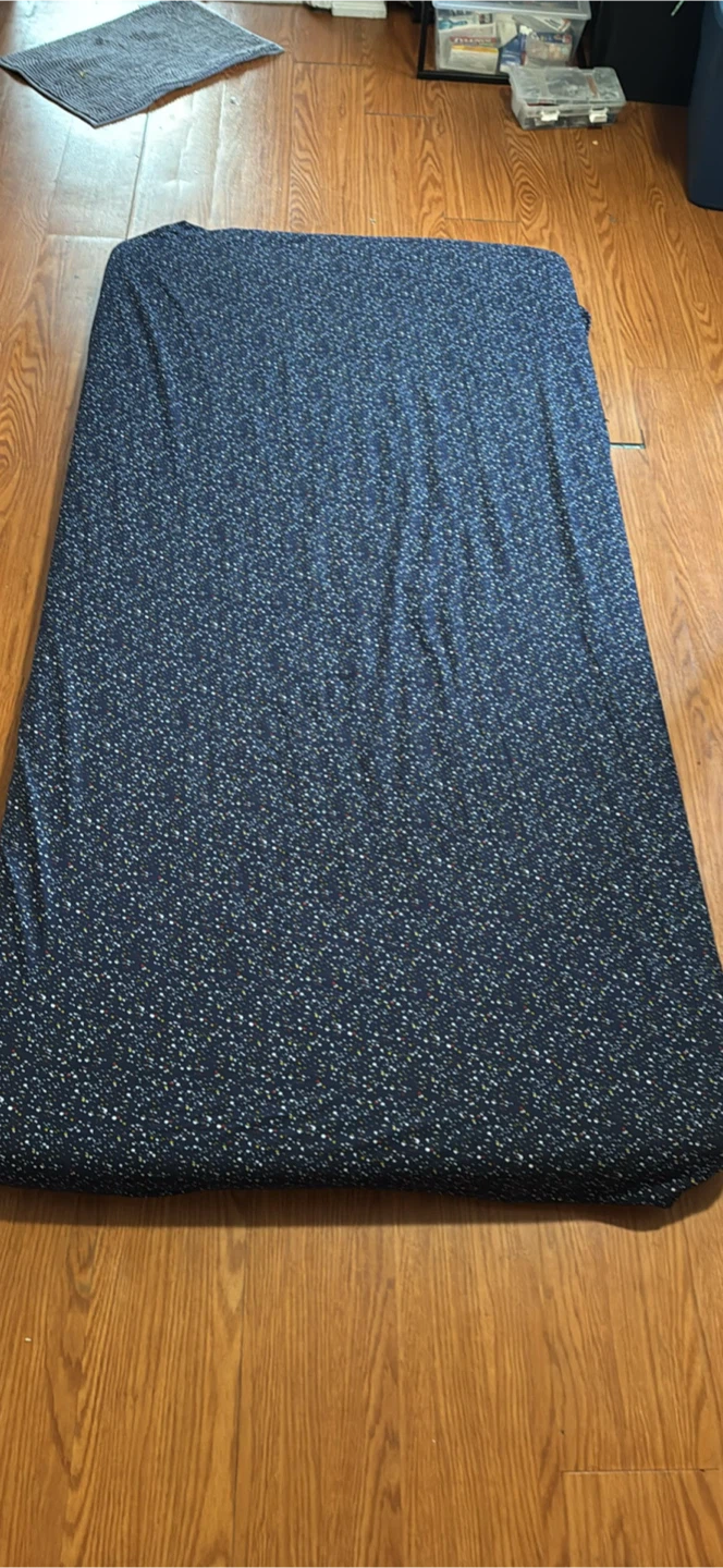 Twin Mattress with Blue Star Fitted Sheet - photo 2