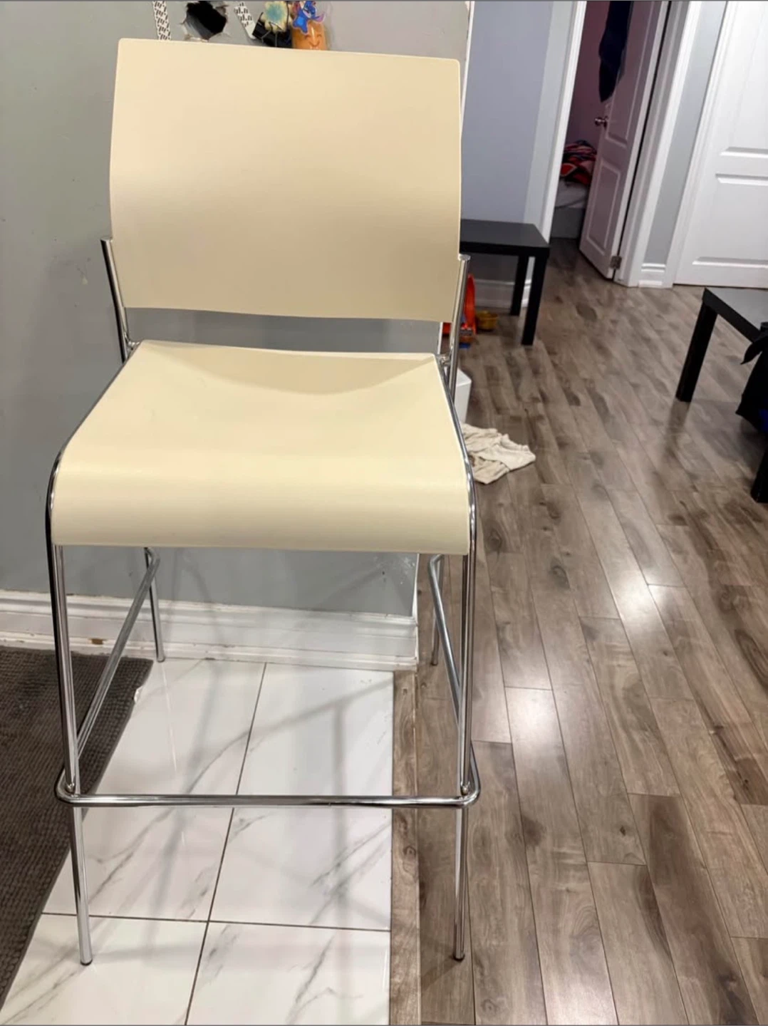 Cream Bar Stool - photo 2
