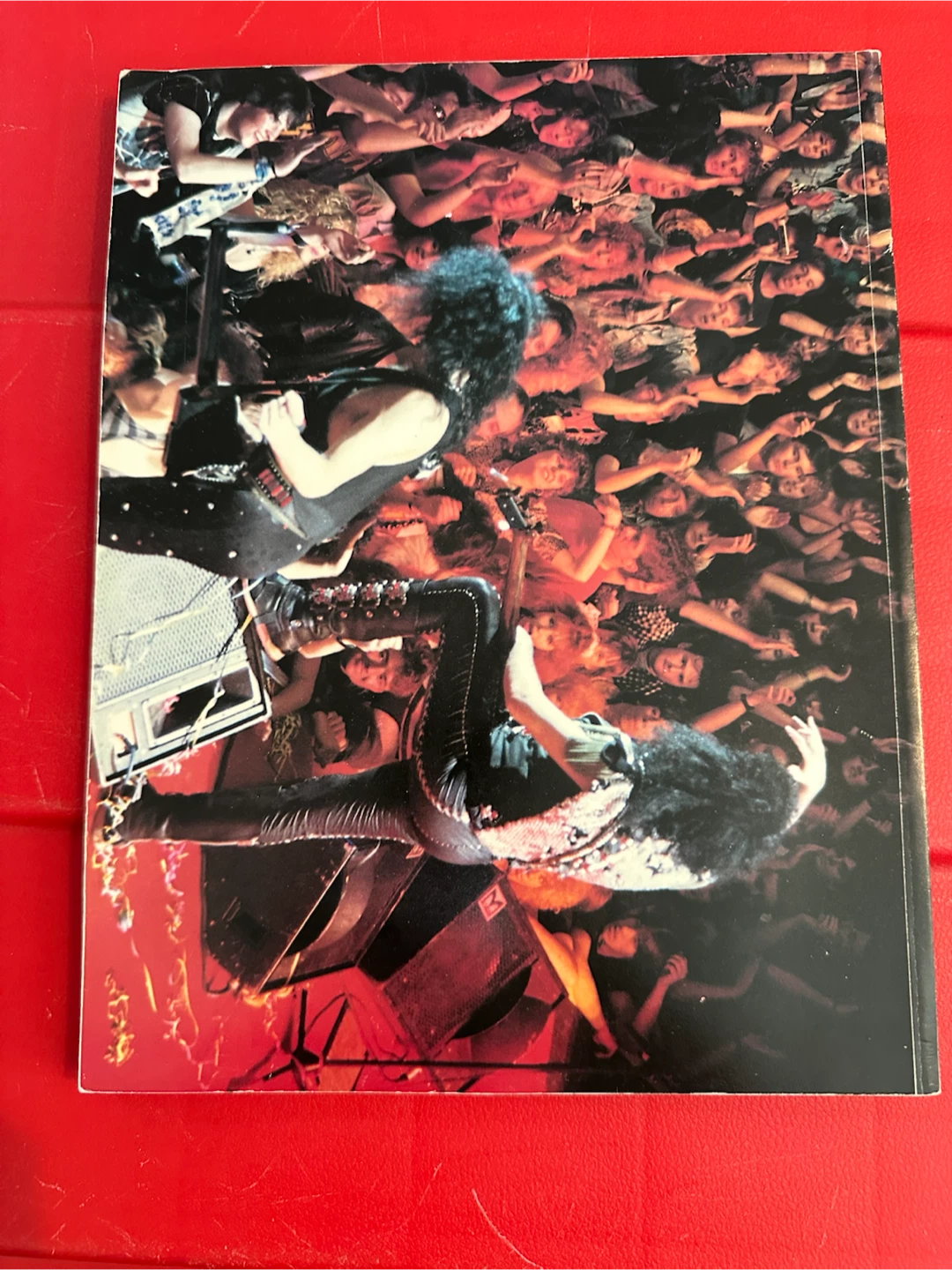 KISSED - photo 2