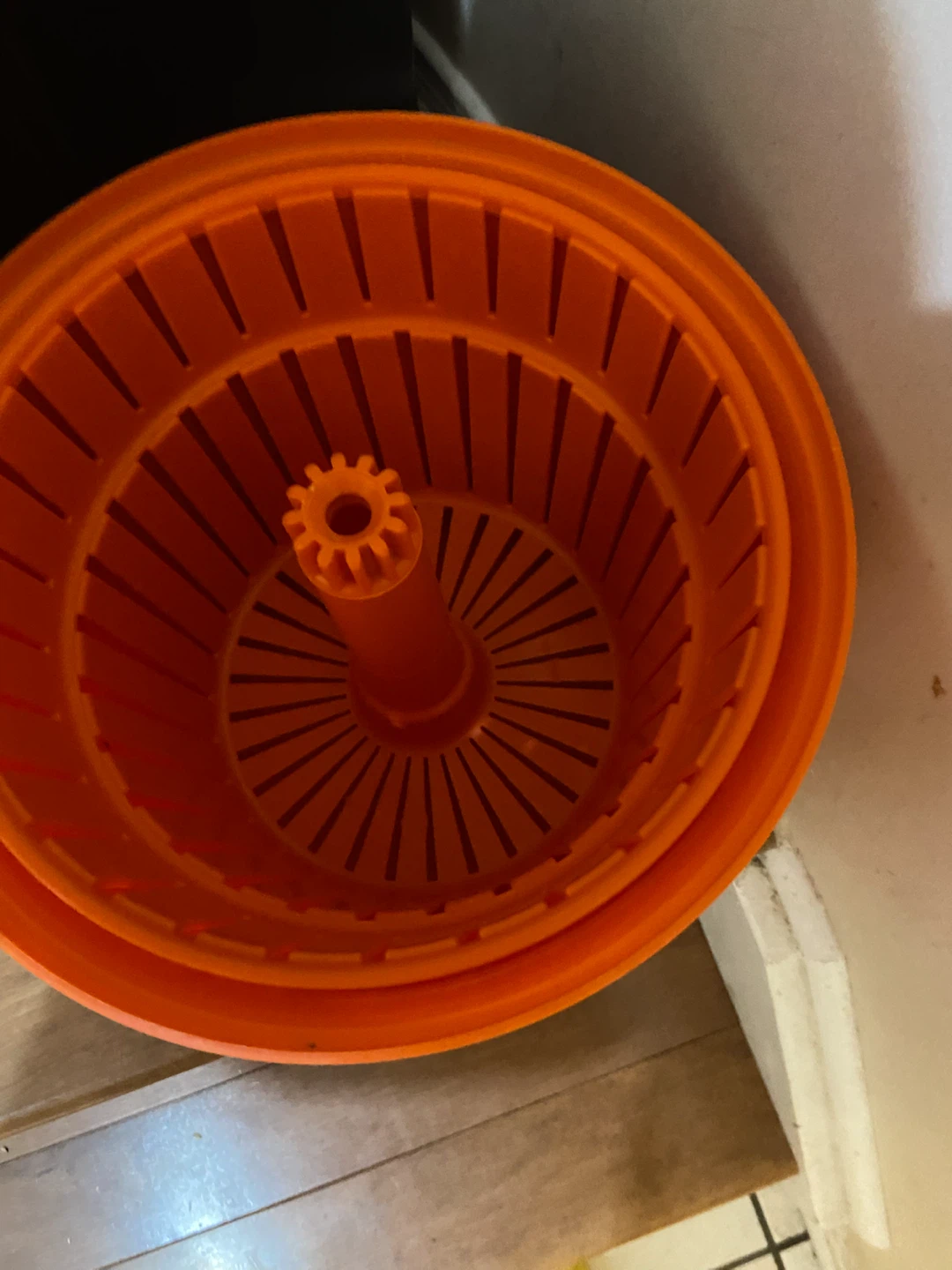Orange Salad Spinner