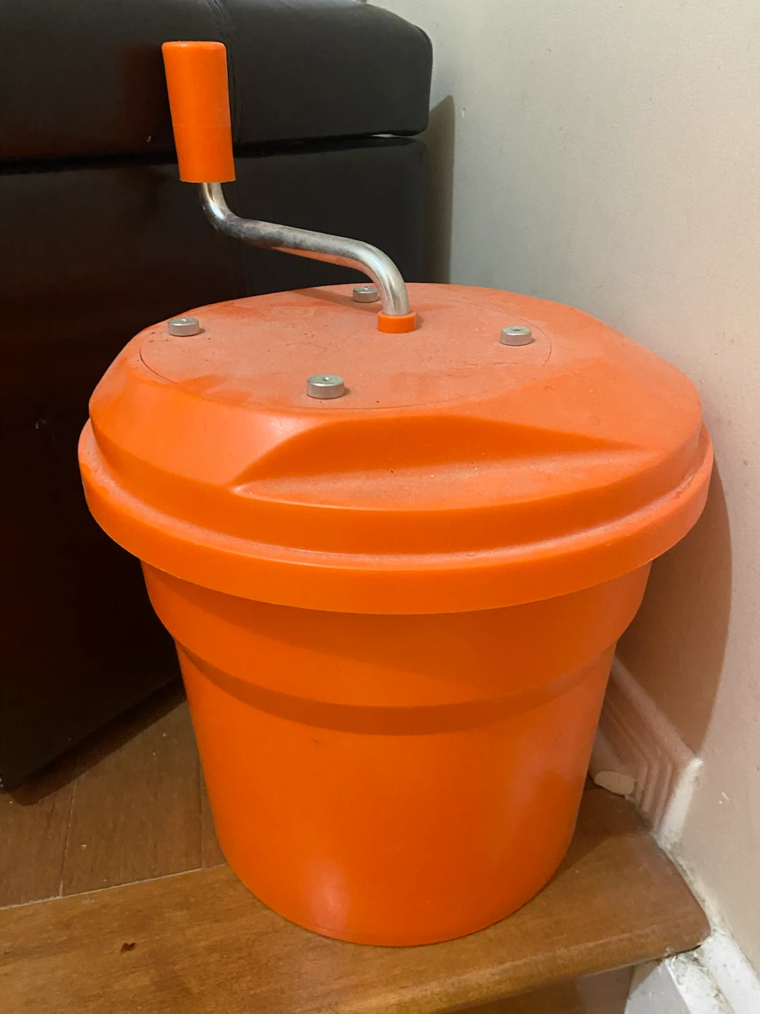 Orange Salad Spinner - photo 3