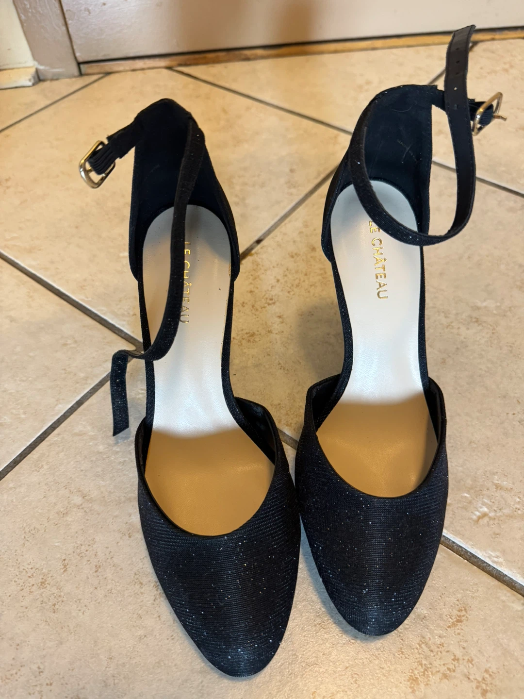 Le Château Black Glitter Heels - Size 8