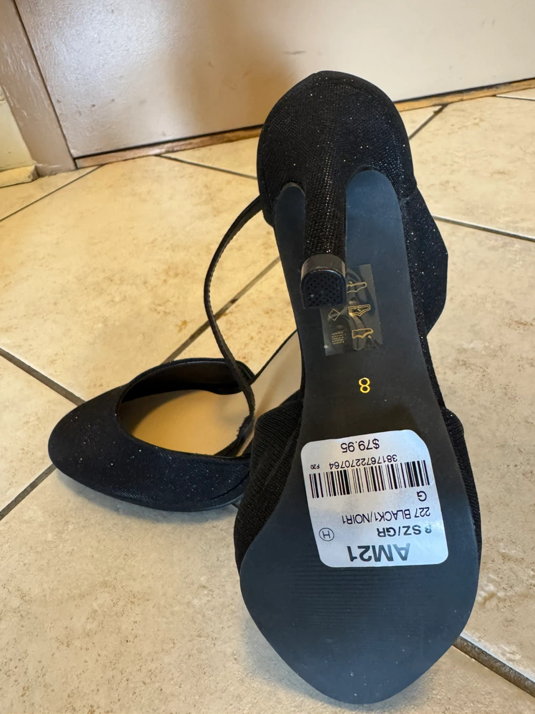 Le Château Black Glitter Heels - Size 8 - photo 4
