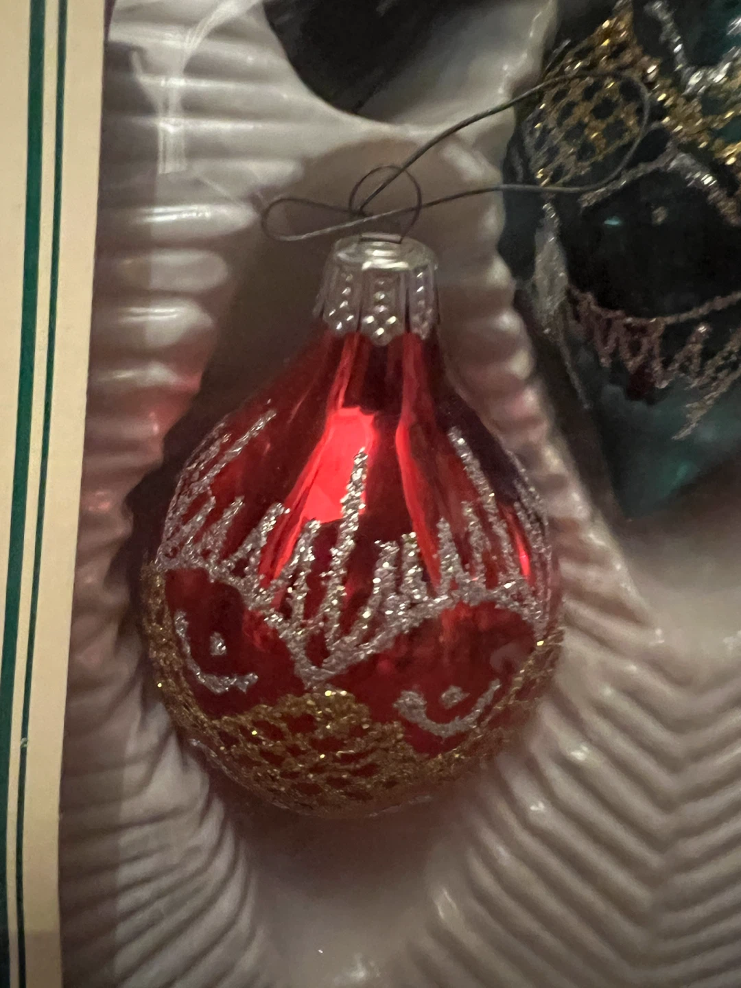 Christmas box ornaments - photo 2