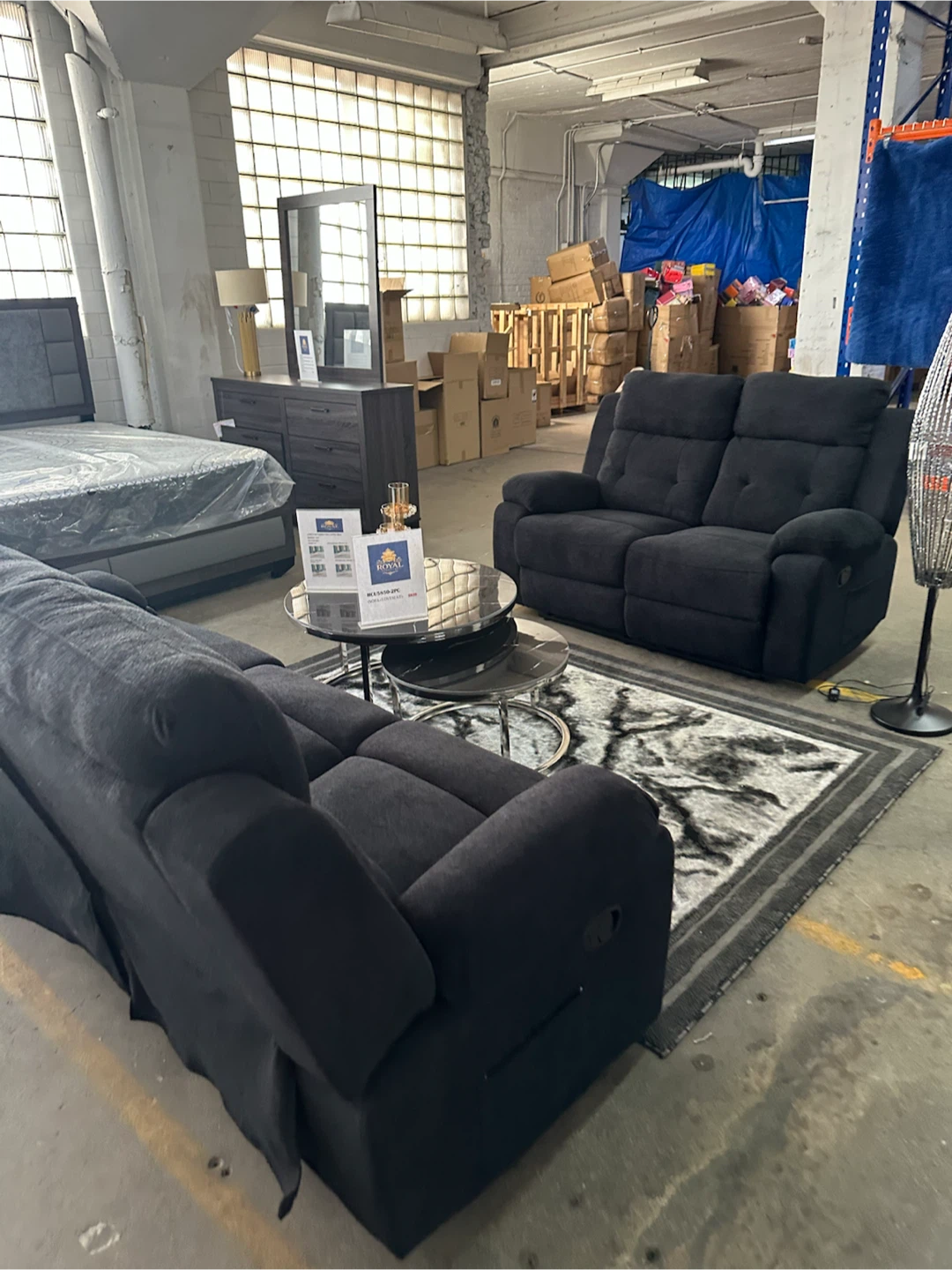 Sofa and loveseat - photo 3