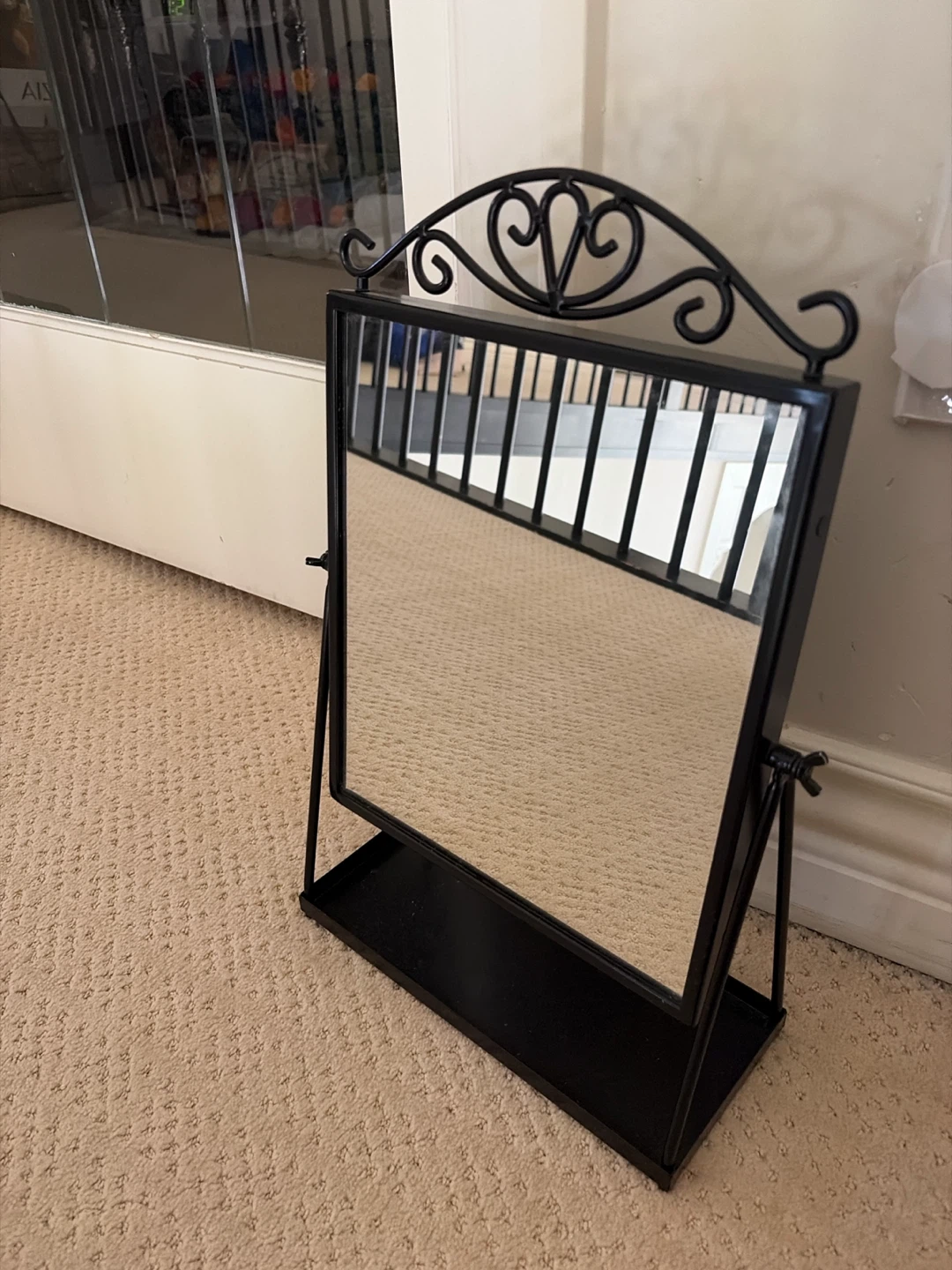Black Metal Vanity Mirror with Tray