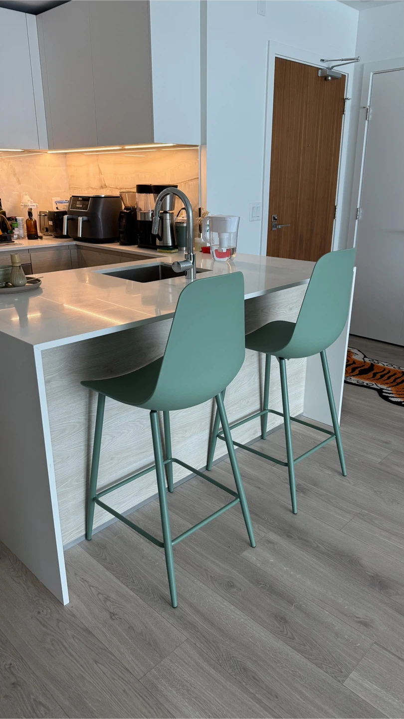 2 Article Bar Stools - photo 2
