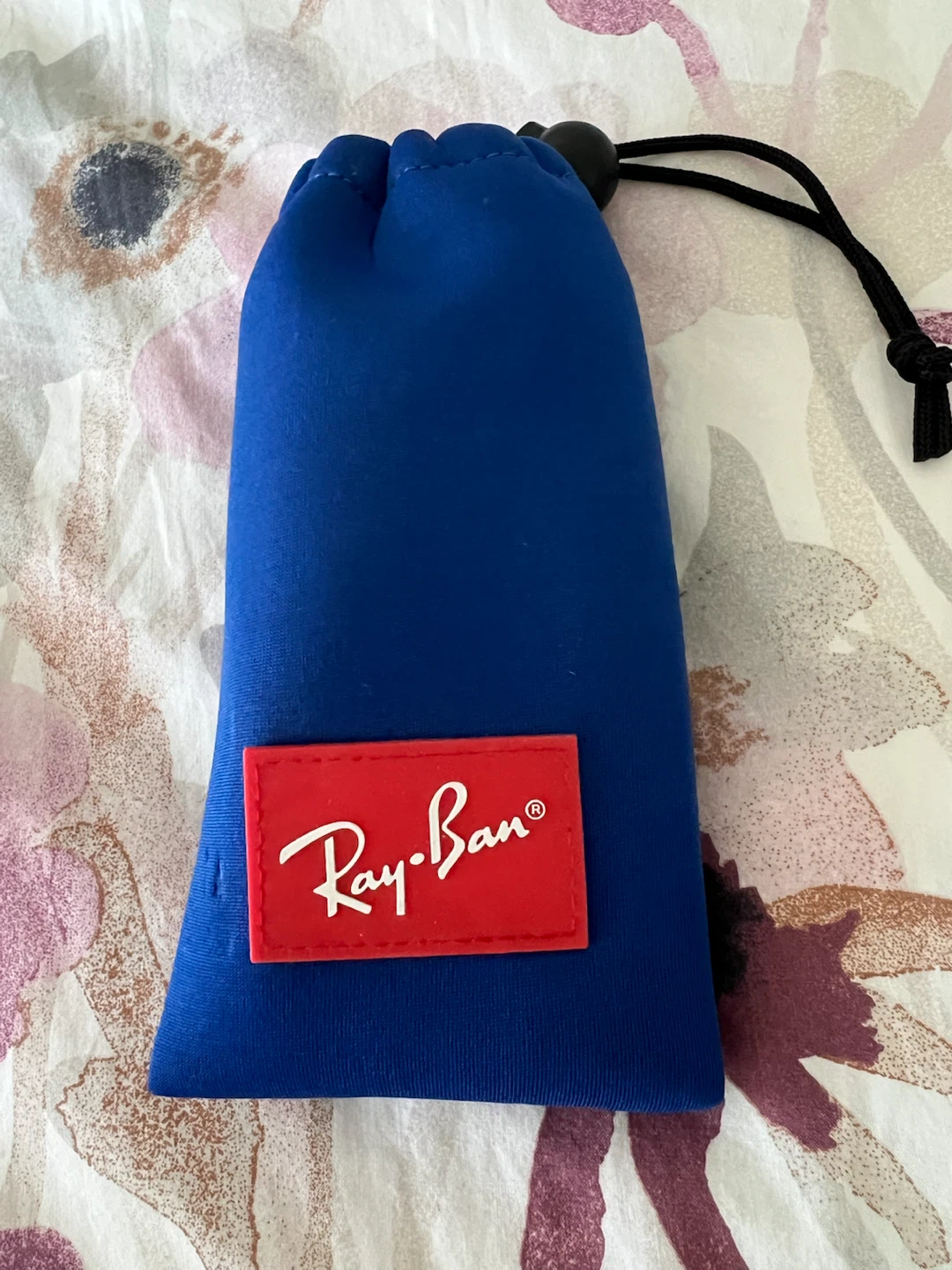 Kids Ray-Ban Wayfarer Sunglasses - Red
