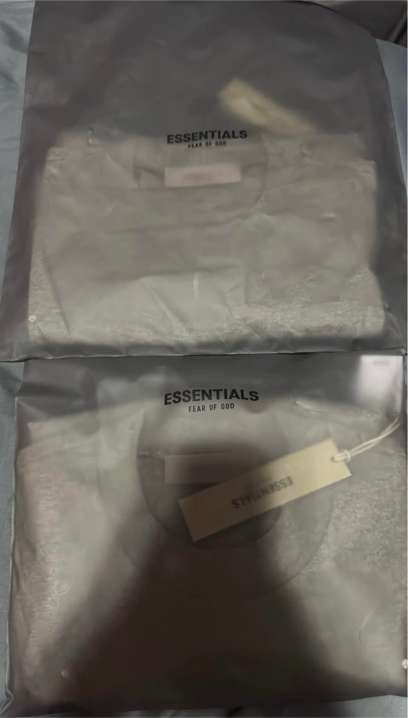Essentials Fear of God T-Shirt - Grey - Large - photo 2