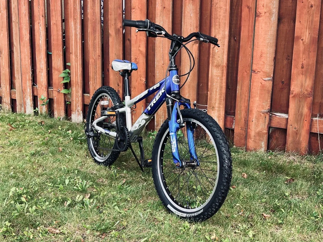 Trek MT60 20” kids mountain bike - photo 2