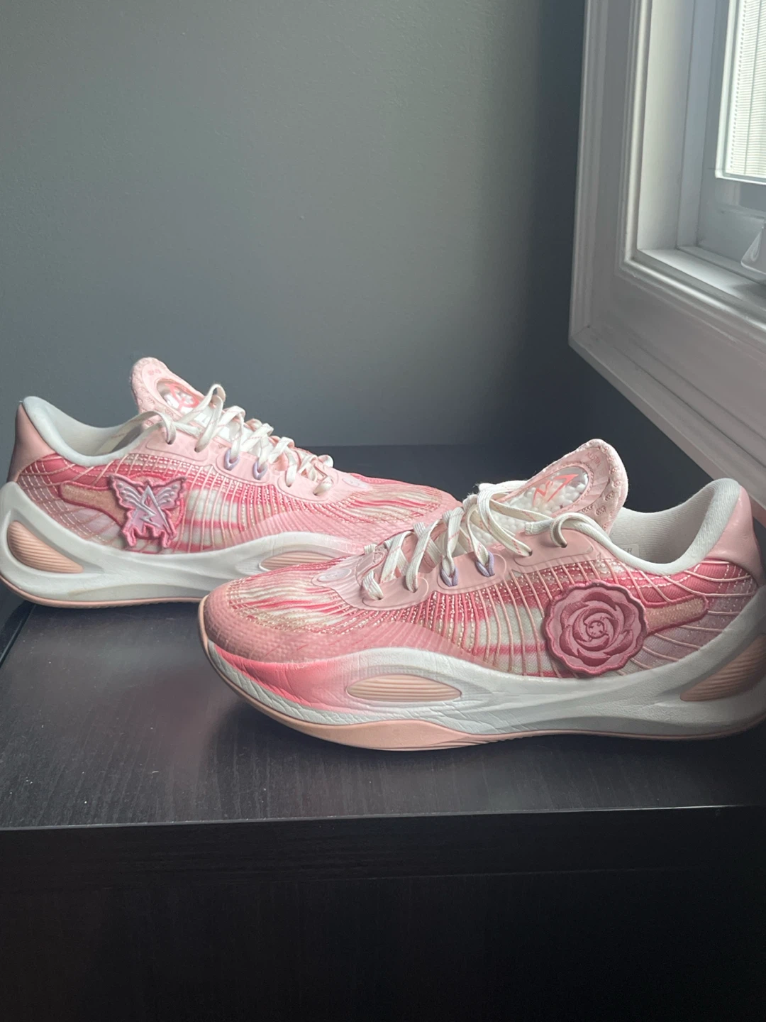 Rigorer AR1/Austin Reaves “Valentine’s Day” Basketball Shoes - photo 3