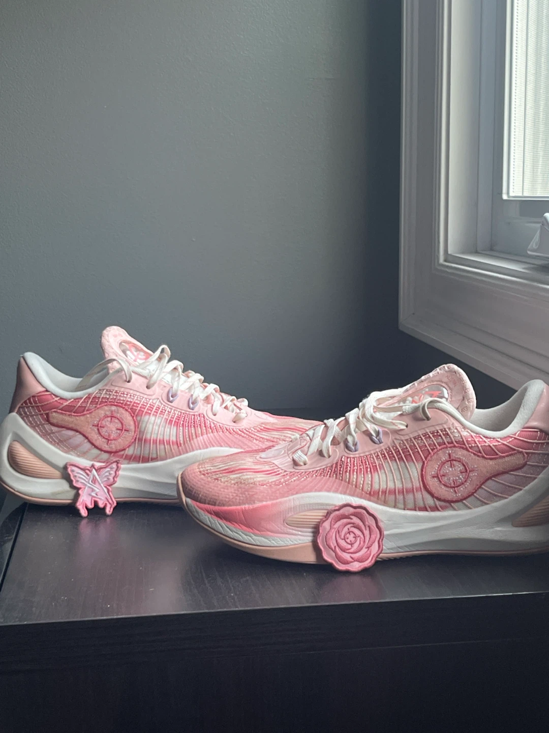 Rigorer AR1/Austin Reaves “Valentine’s Day” Basketball Shoes - photo 4