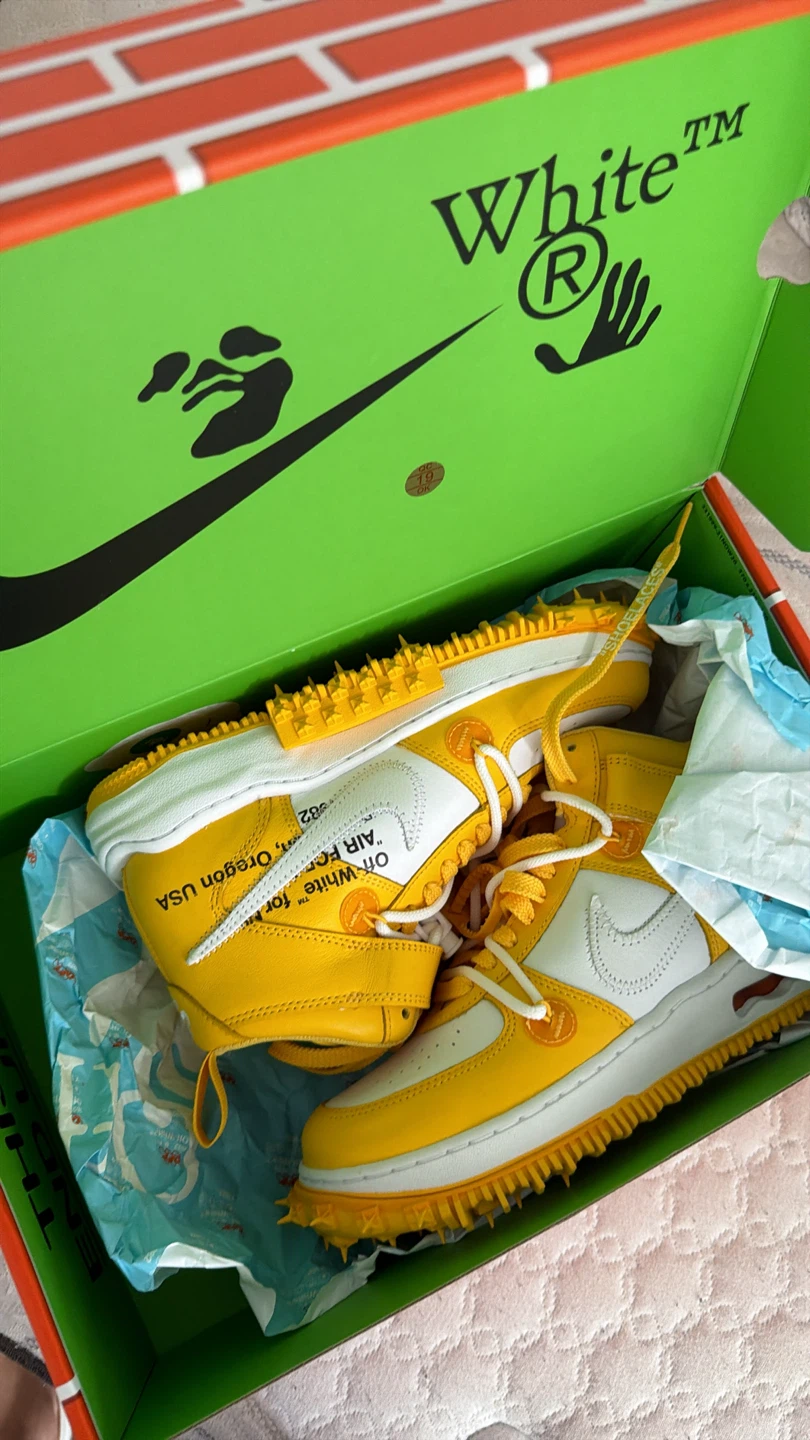 Off-White x Nike Air Force 1 "The Ten" Yellow & White Sneakers