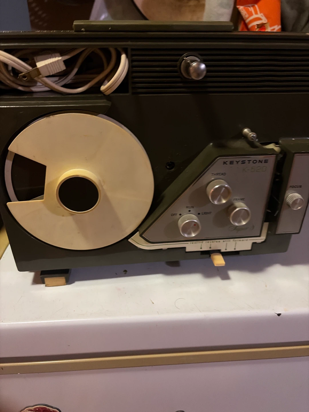 Keystone K-520 Super 8 Film Projector - photo 2