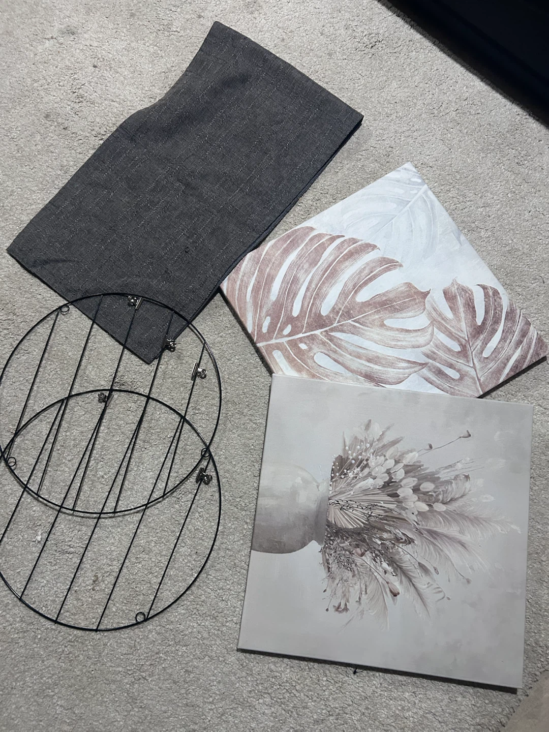 Wall Art & Shelf Brackets