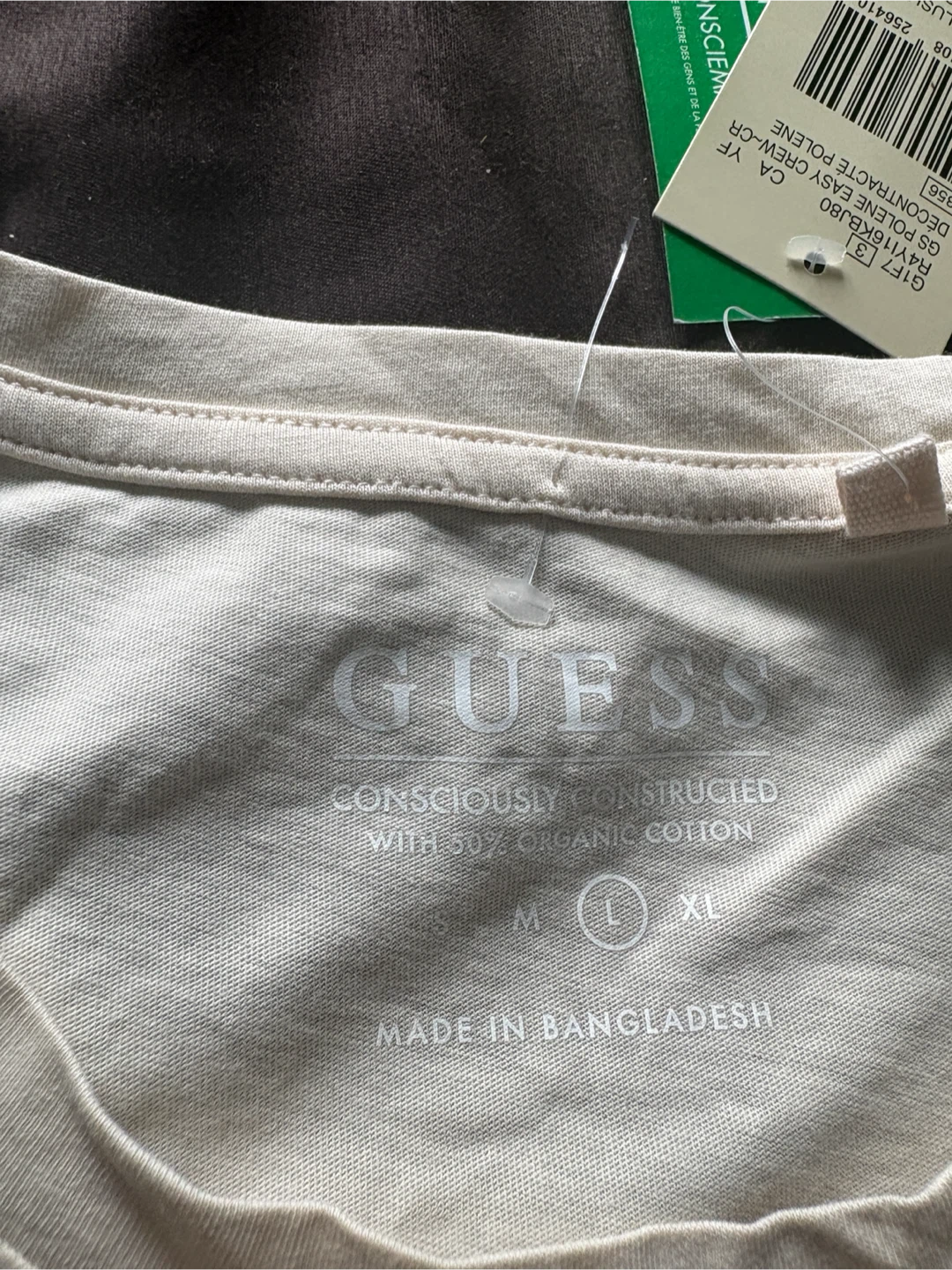 Women’s Guess T-Shirt - photo 2