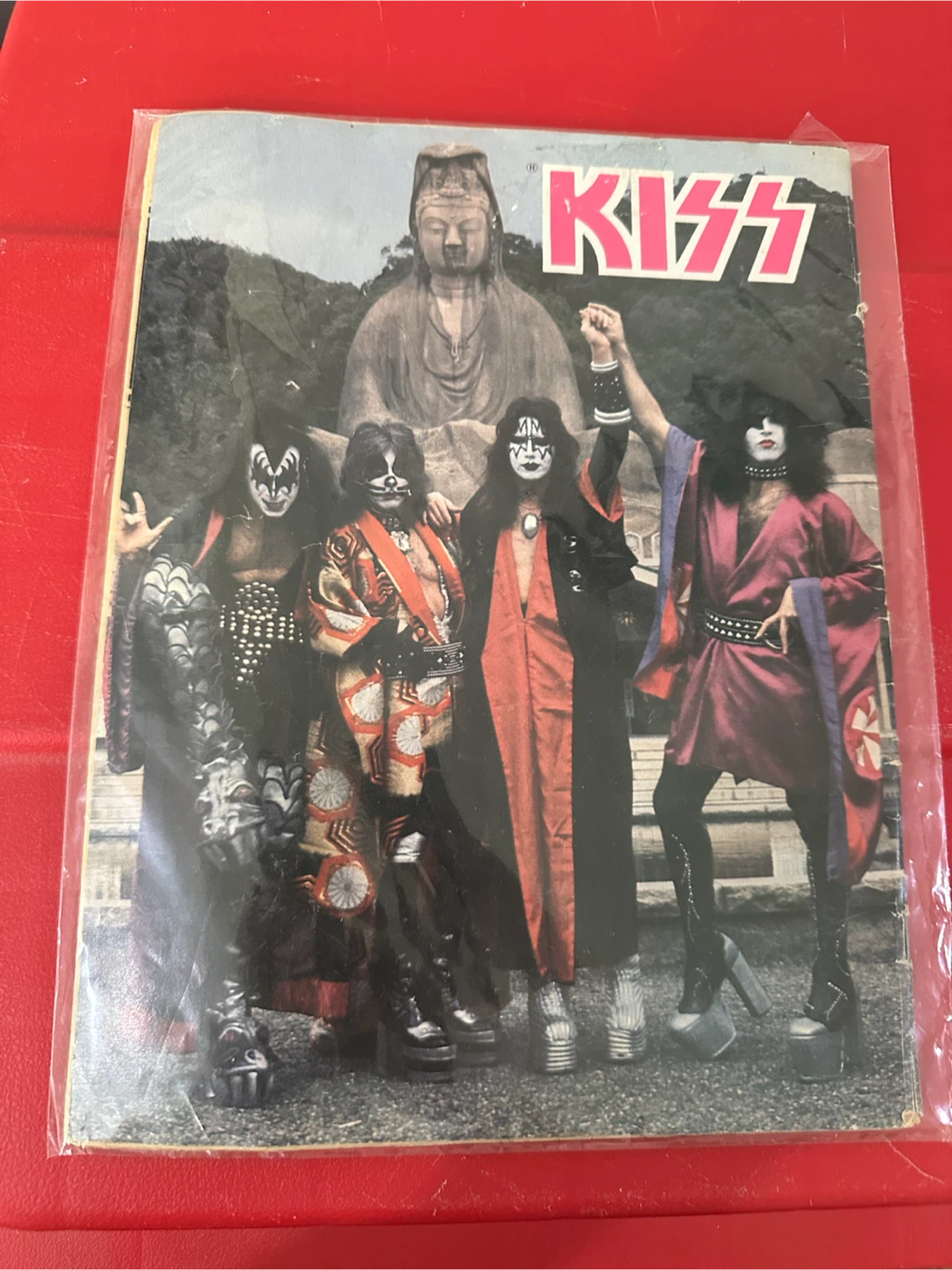 Super Teen Special Magazine - KISS - photo 2